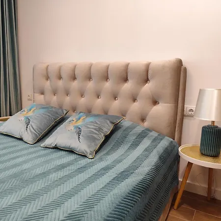 New J22, Free Private Parking, Terrace, Self Check-in * Kaunas