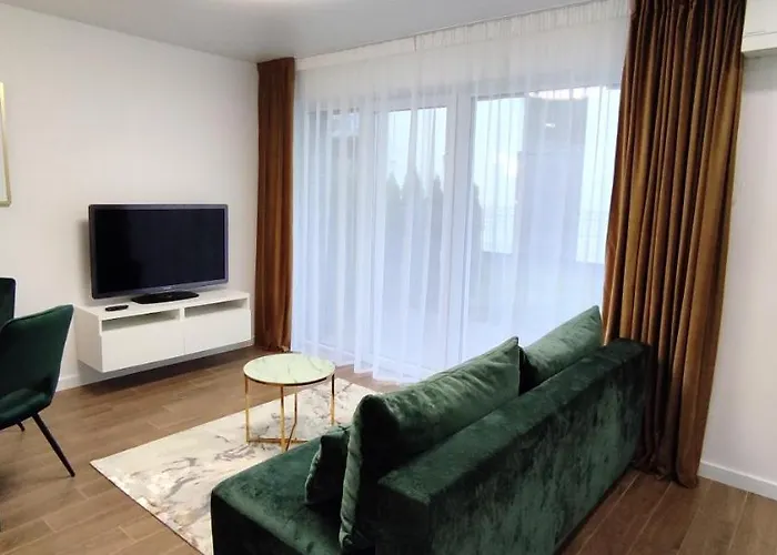 New J22, Free Private Parking, Terrace, Self Check-in Apartment