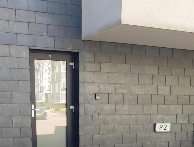 New J22, Free Private Parking, Terrace, Self Check-in Apartment